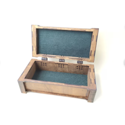 box_with_celtic_dragon_00006